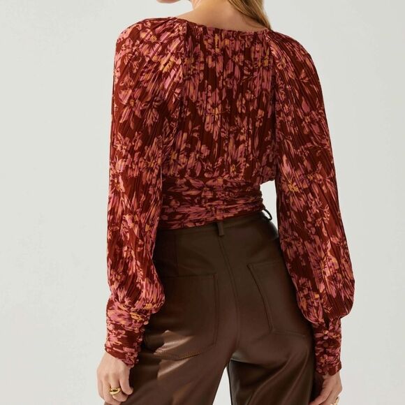 ASTR The Label Pernilla Crop Top Rust Pleated Chiffon Ballon Sleeves NEW - Picture 4 of 15
